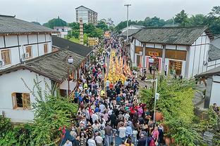 意甲-完胜！国米3-0那不勒斯重返榜首 恰20凌空斩巴雷拉传射